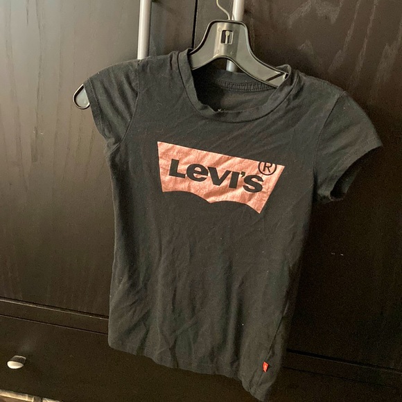 Black and pink Levi’s shirt - Picture 1 of 1